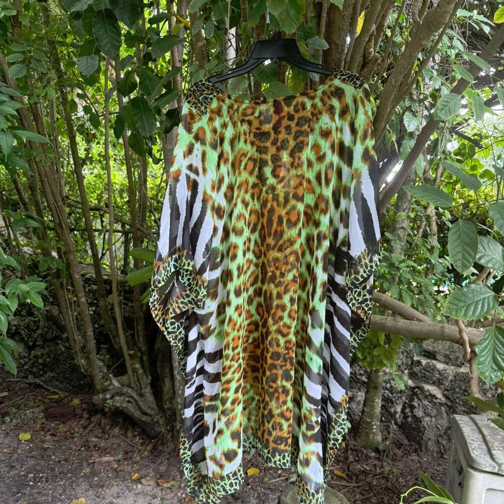 La Moda Animal Print Beaded Kaftan – O/S - Picture 5 of 8